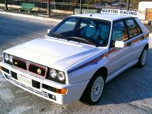 Lancia_Delta_Hf_Martini_6_Esemplare_289_di_310_pezzi_(16)